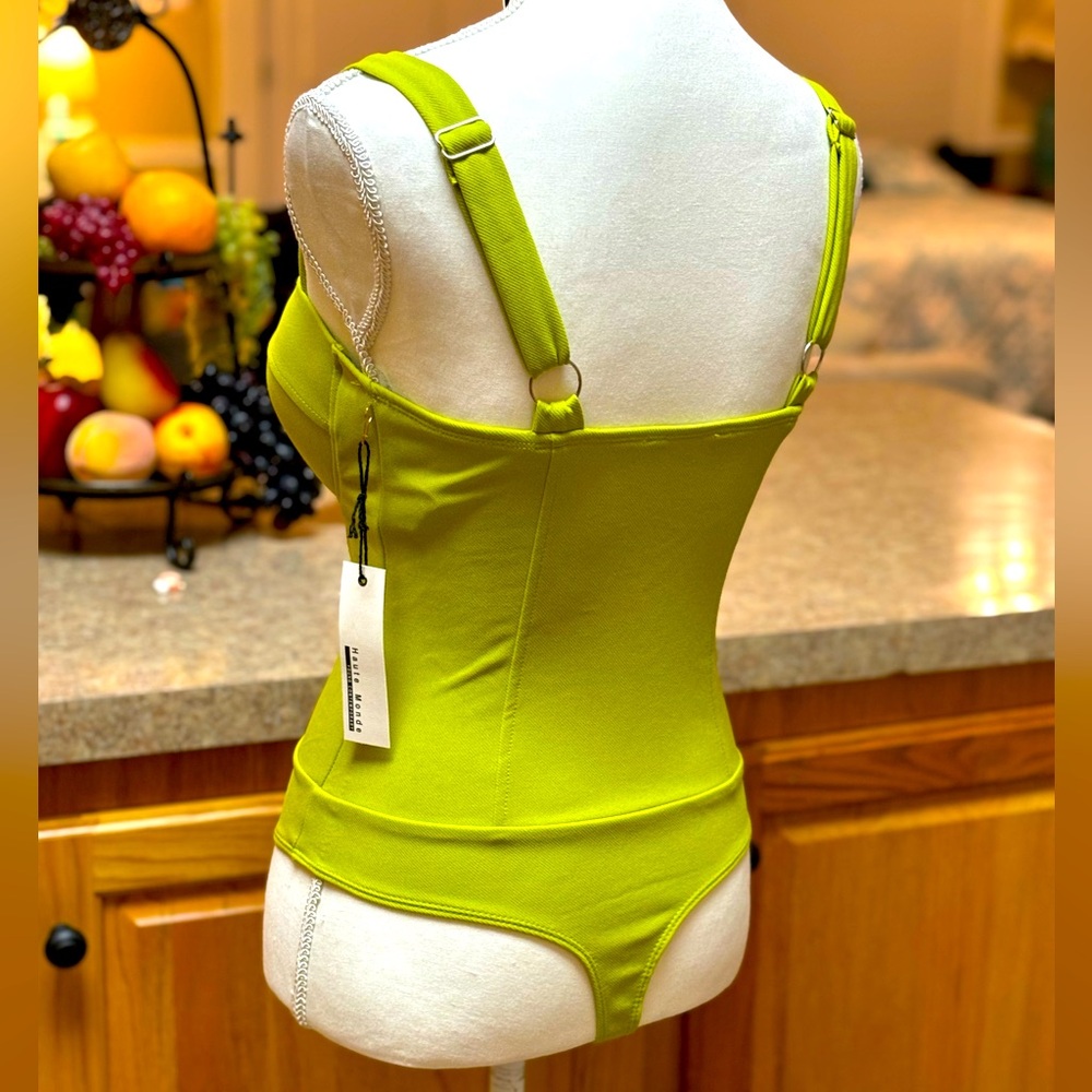 Haute Monde Green Adjustable Strap Bodycon Body Suit Size Small - Picture 8 of 16